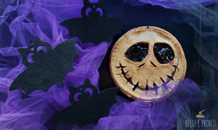 Crostata di Halloween alla marmellata con&nbsp;segretuccio