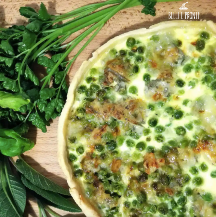 Torta salata con pasta brisèe, piselli e&nbsp;gorgonzola