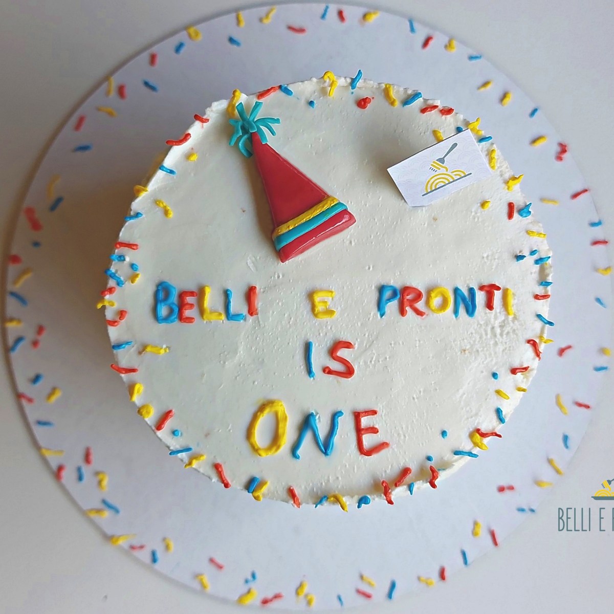 Torta salata estiva con crema di piselli, prosciutto cotto e&nbsp;stracchino