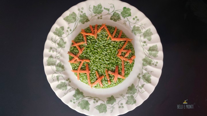 Torta di riso freddo con salmone, spinaci e&nbsp;stracchino