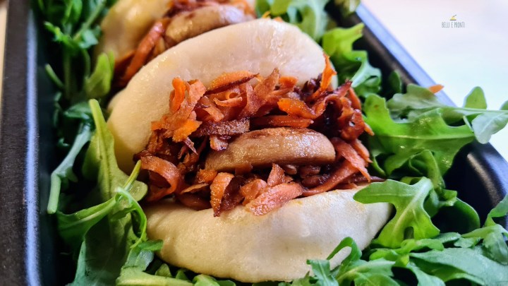 Bao buns con funghi e carote alla&nbsp;soia