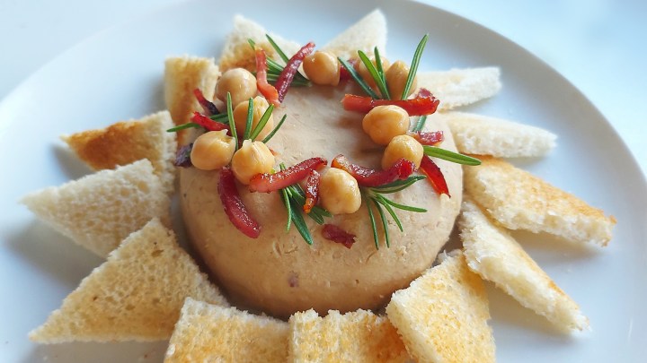 Ceci, speck e marsala in&nbsp;patè