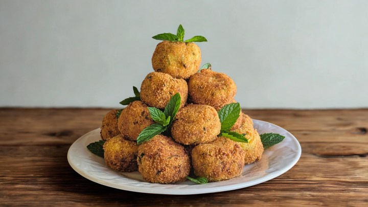 Polpette di zucchine, cacio e&nbsp;menta