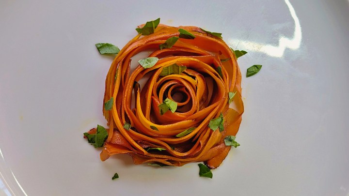 Tagliatelle di carote all’orientale